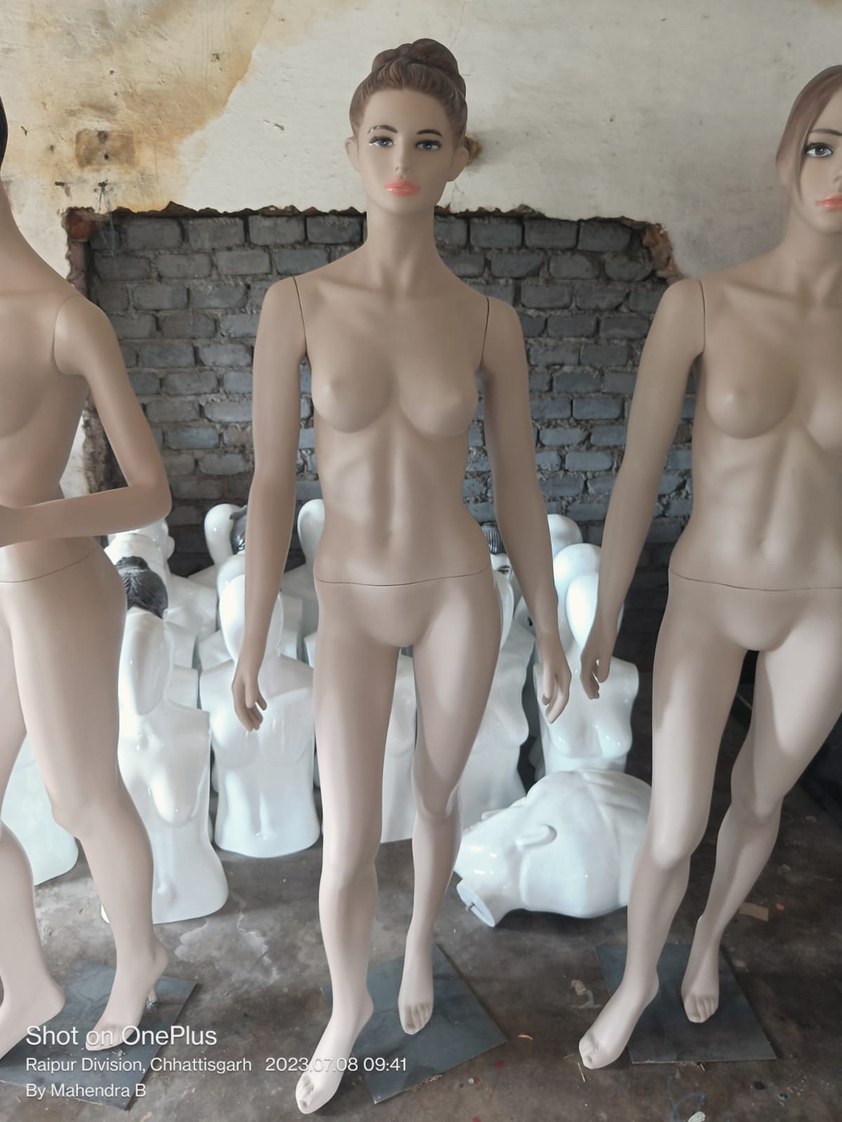 Female Mannequins